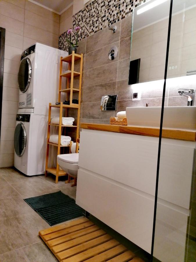 בראשוב Wooden Touch Studio מראה חיצוני תמונה