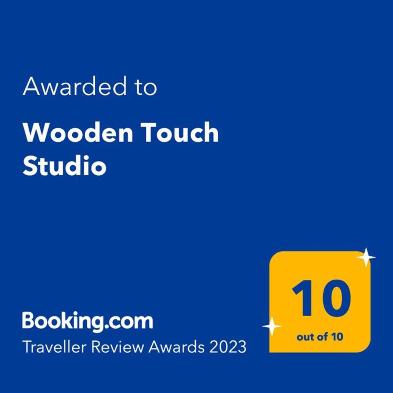 בראשוב Wooden Touch Studio מראה חיצוני תמונה